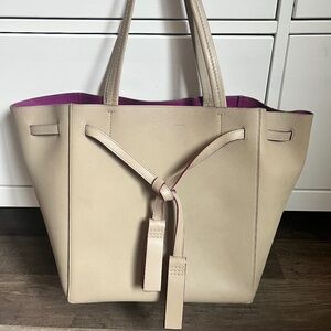 Celine Cabas Tote with contrast coloring and tassel